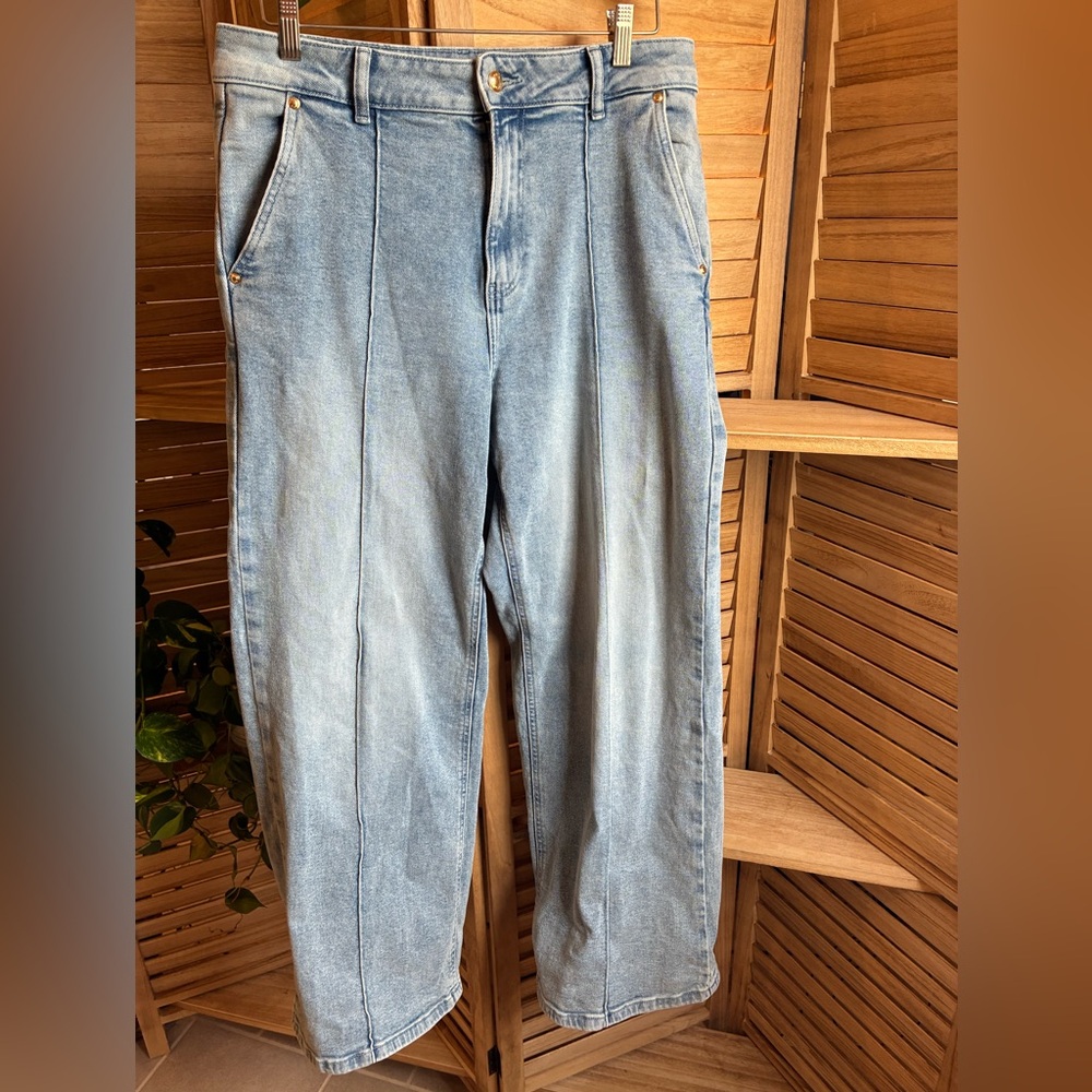 Michael Kors High Rise Wide Leg Light Blue Denim Jeans with Gold Logo